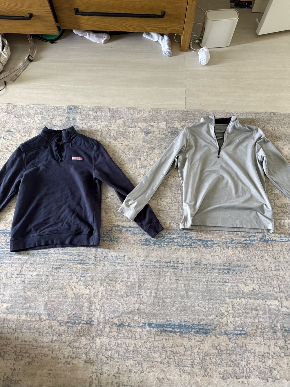 Vineyard Vines Kids Navy and Light Gray Quarter-Zip Pullovers
